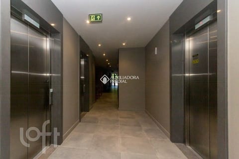 Image 23 - 272258